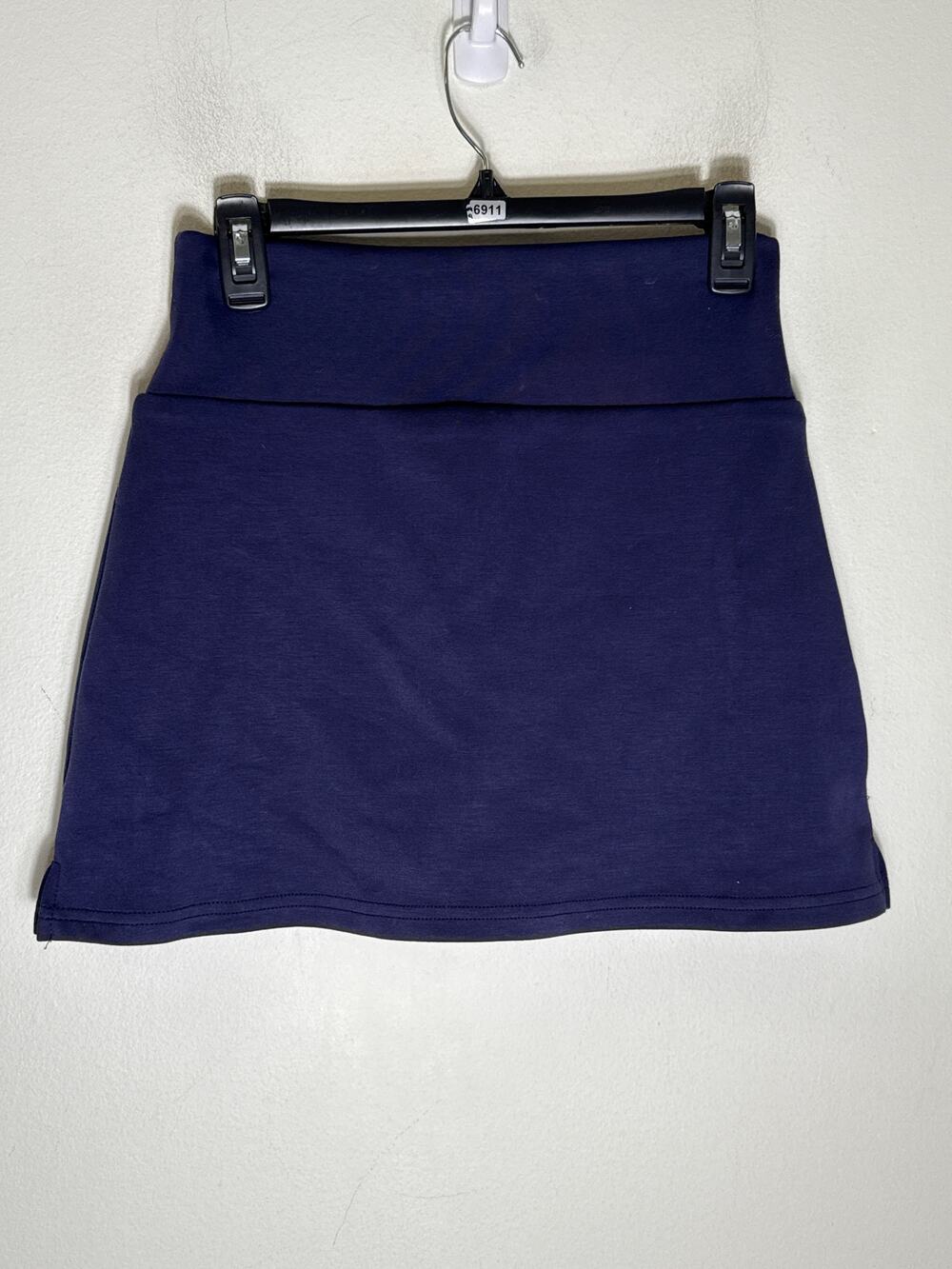 NWT p cill Navy Athletic Skirt / Skort Sz S